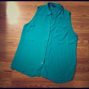 The Limited Teal Sleeveless Button-Down Blouse